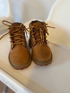 Timberland Kids Tan Work-Style Lace-Up Boots